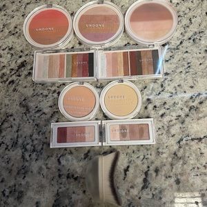 UNDONE BEAUTY 10-Piece Set Eyeshadow Palette x4 Bronzer x3 Powder Brush